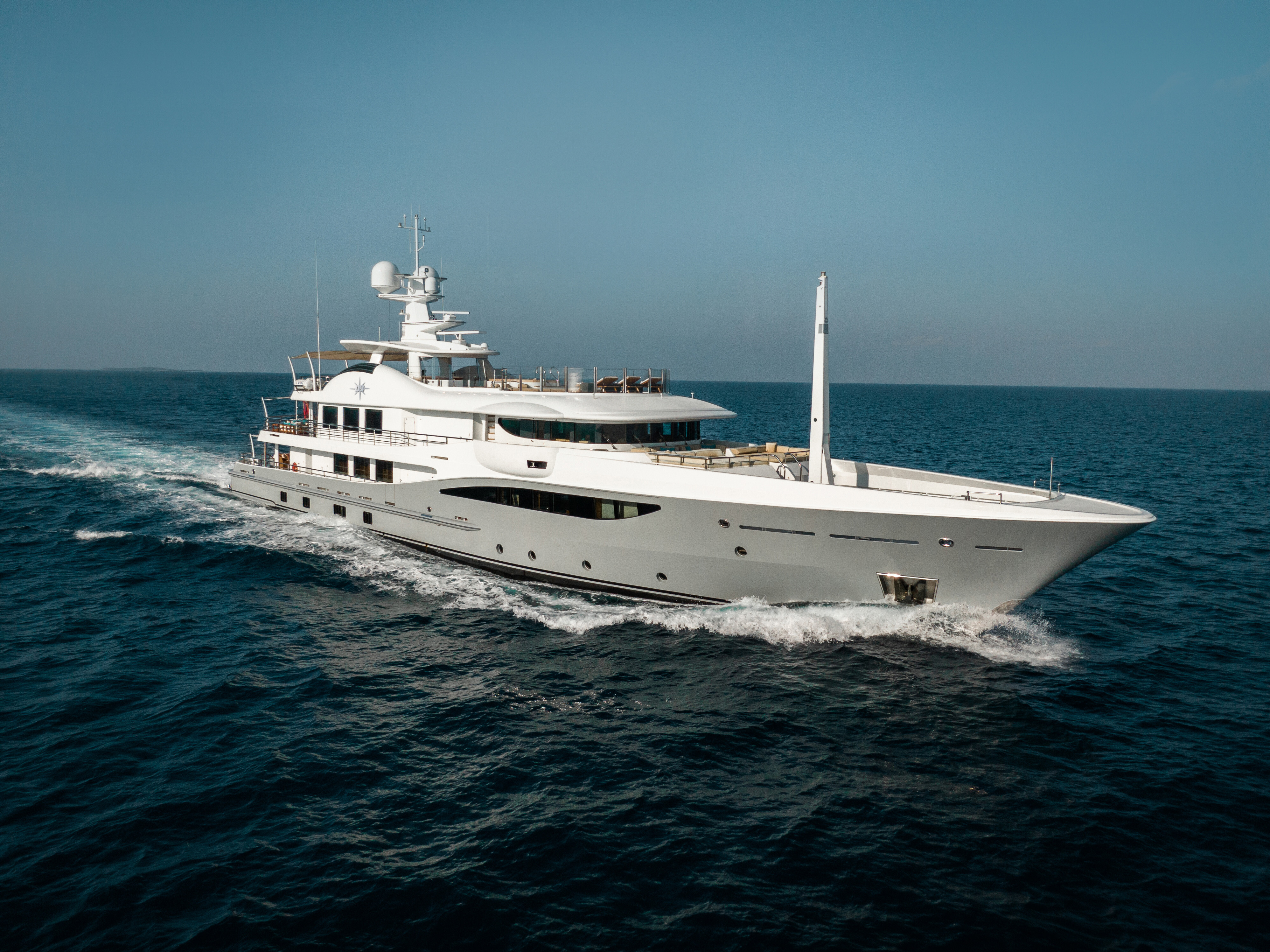 DEEP BLUE YACHT FOR CHARTER | FRASER